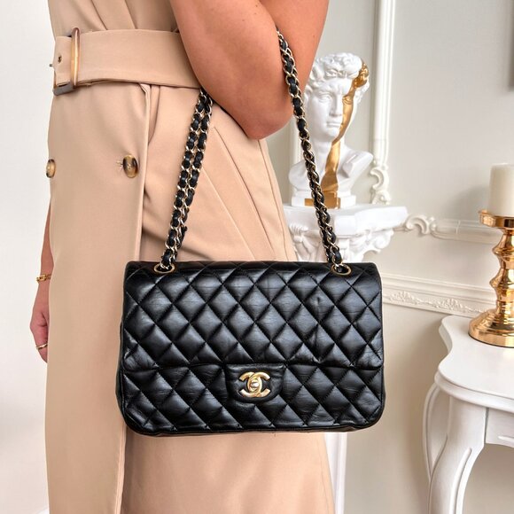 Authentic Chanel Double Flap Classic Medium Lambskin Black Shoulder Bag B0820 - Picture 2 of 16